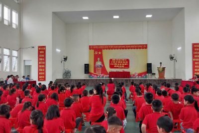 Trường TH Trịnh Xá tổ chức Lễ tổng kết năm học 2024-2025và Lễ ra trường cho học sinh lớp 5